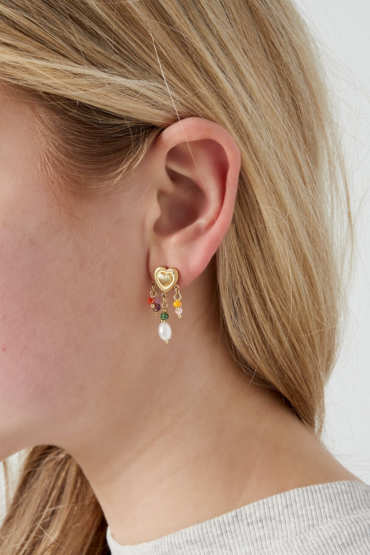 love rain earrings