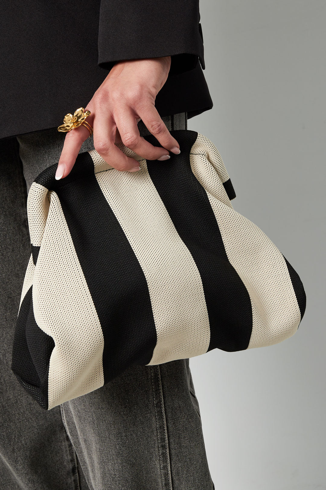Gestreepte strandclutch