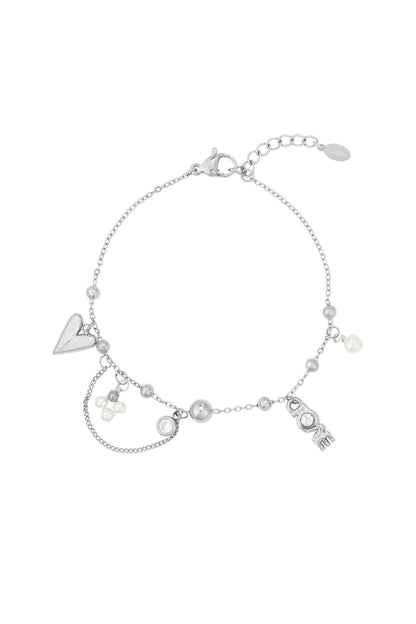 connected love armband