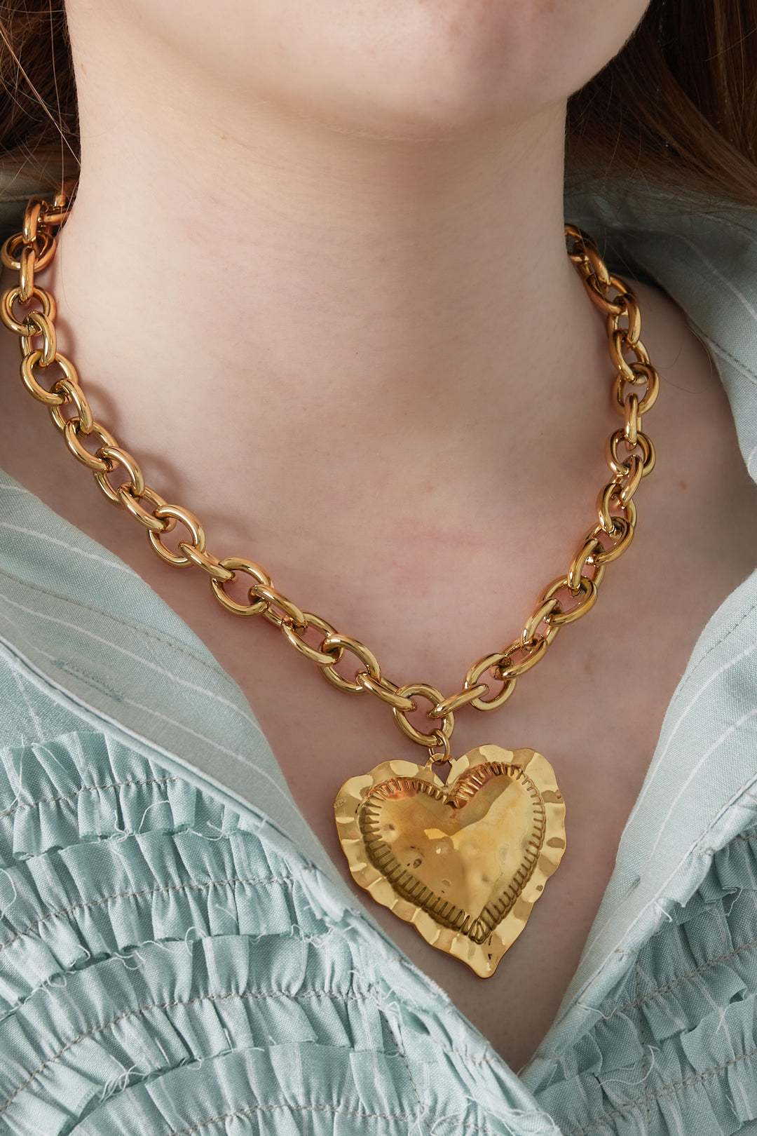 Omarm hart ketting