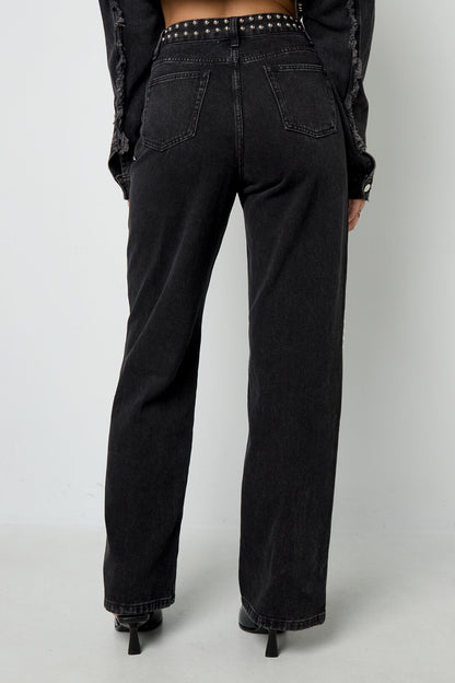 Stylish Black Straight Denim Pants for All Fits