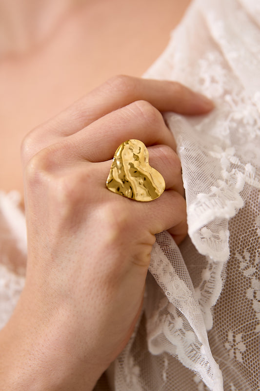 Statement ring gestructureerd hart